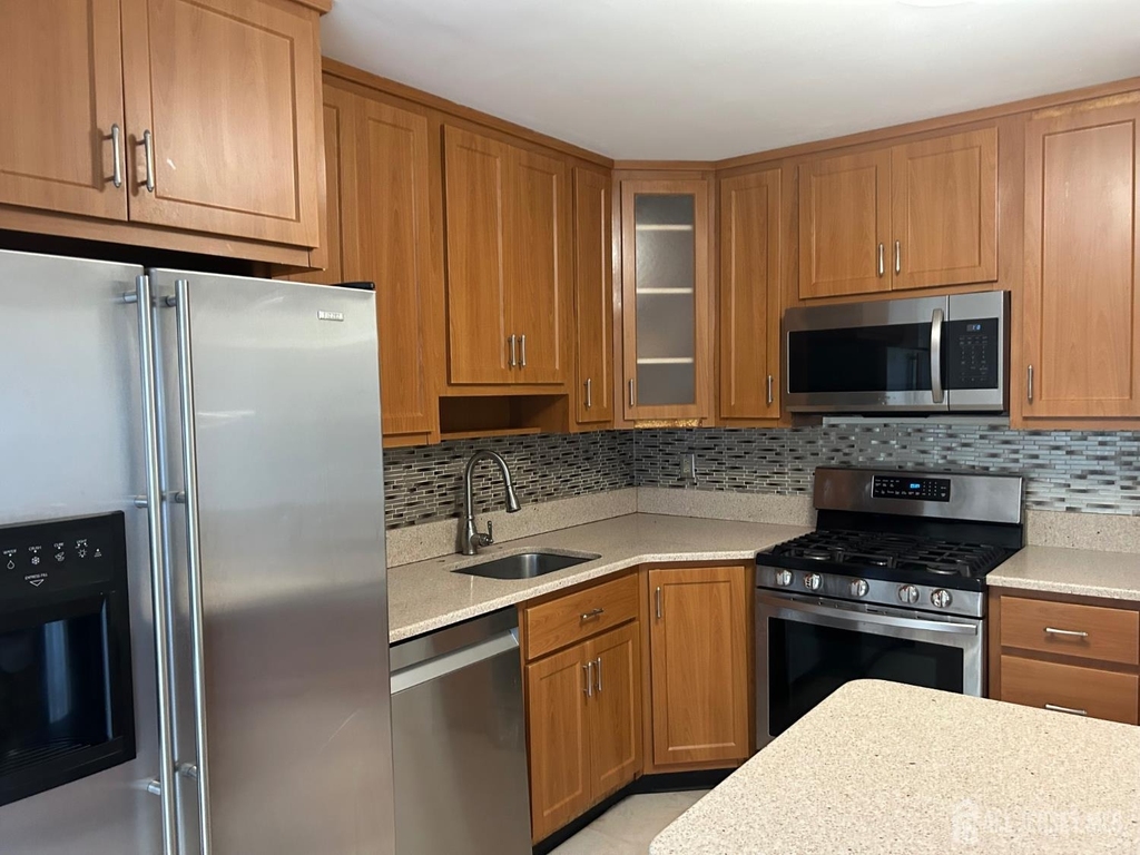 28 Renaissance Lane - Photo 1