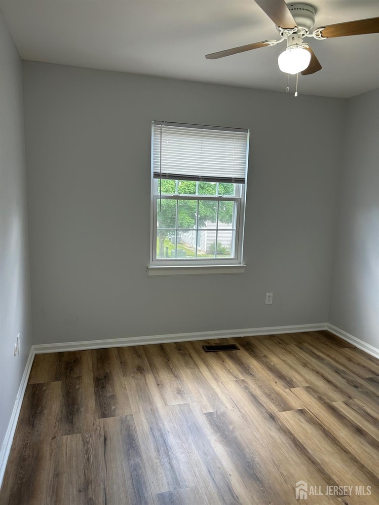 28 Renaissance Lane - Photo 6