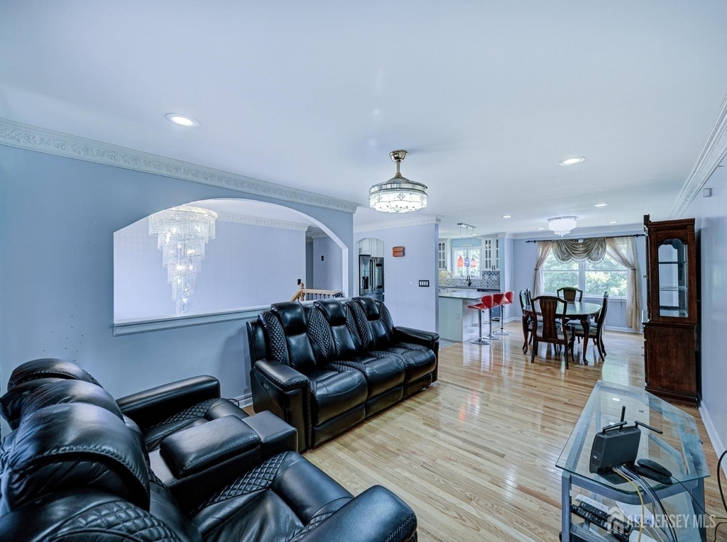 75 School Street - Photo 5