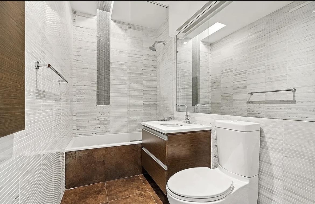 44-15 Purves Street - Photo 3
