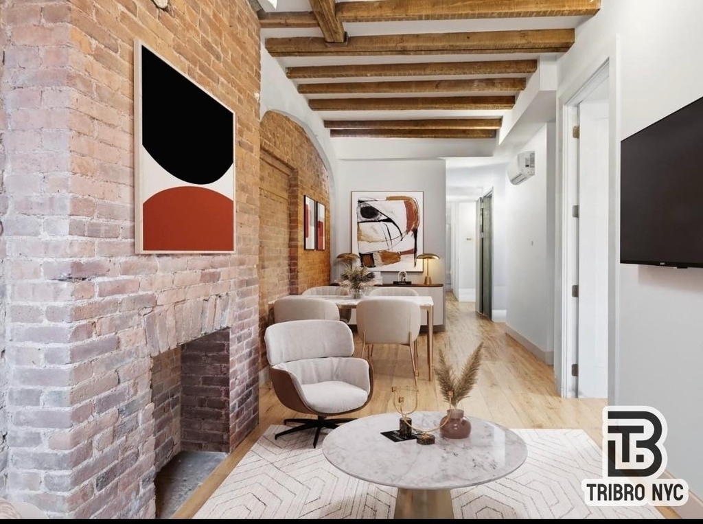 103 Berry Street - Photo 1