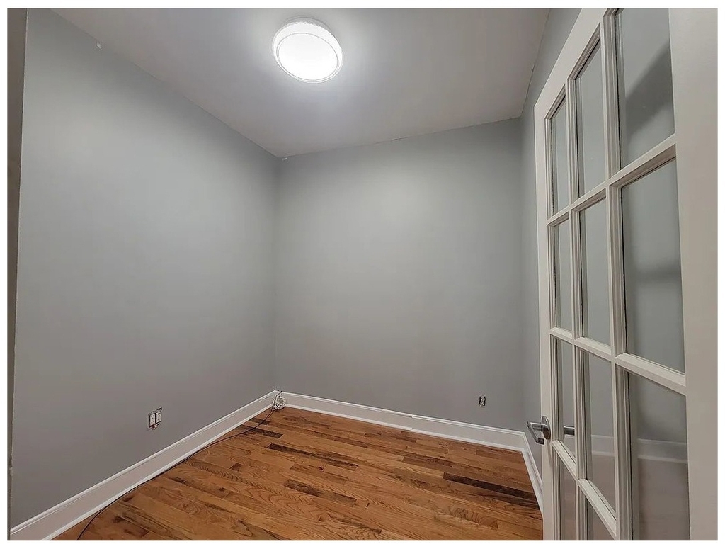 1862 Grove Street - Photo 6
