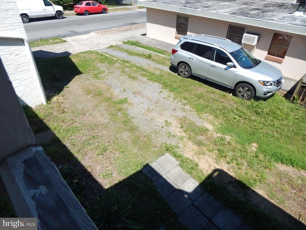507 W John Street - Photo 15
