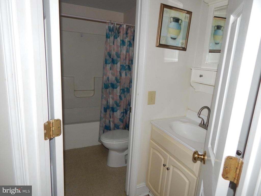 507 W John Street - Photo 11