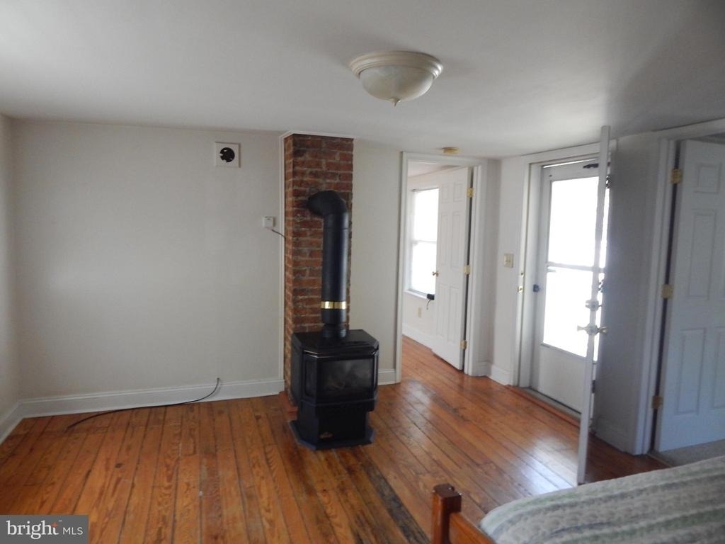 507 W John Street - Photo 5