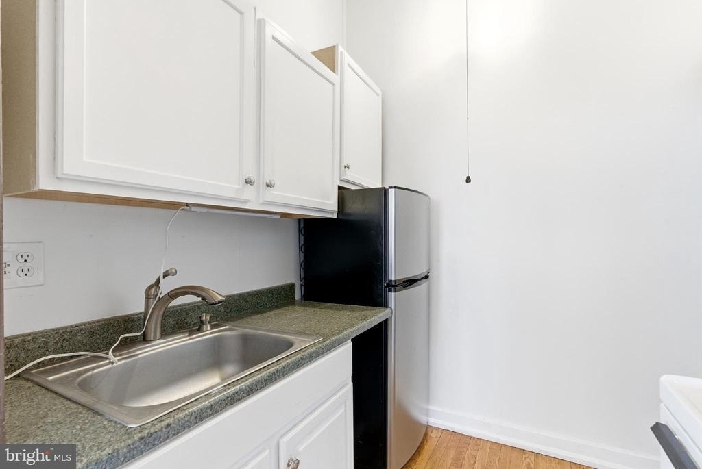 105 N Loudoun Street - Photo 8