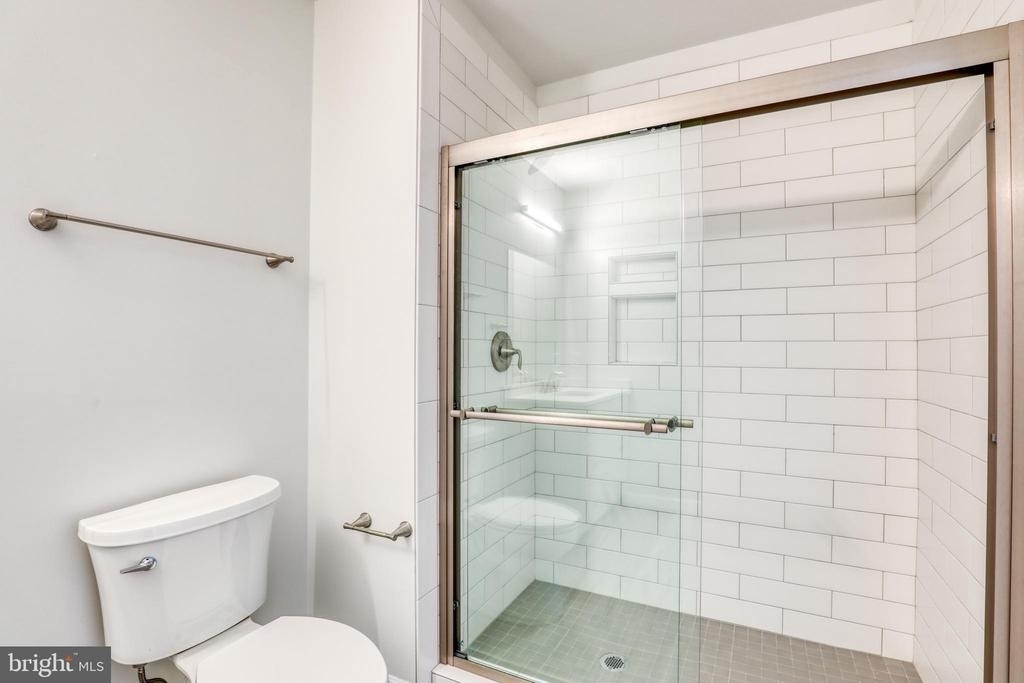 210 E Boscawen St - Photo 9