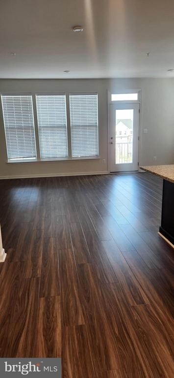 325 Crab Apple Drive - Photo 2