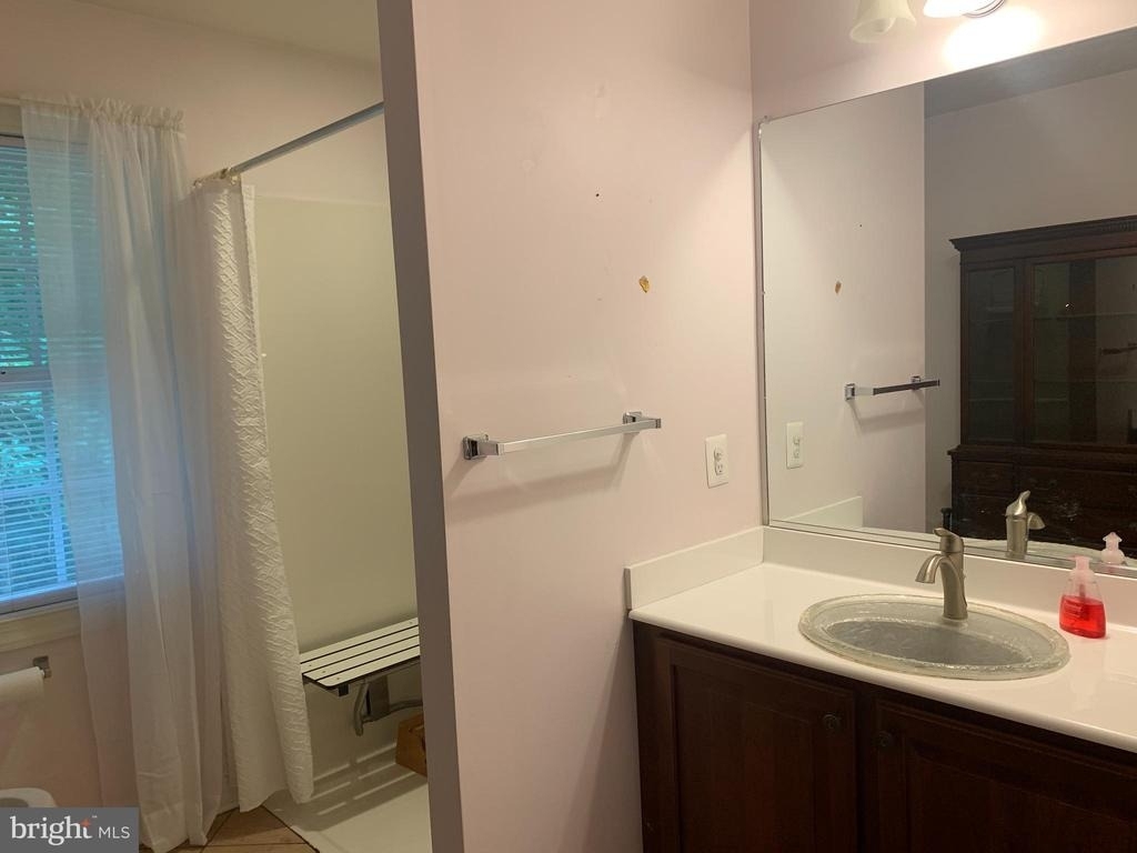 10701 Whispering Way - Photo 19