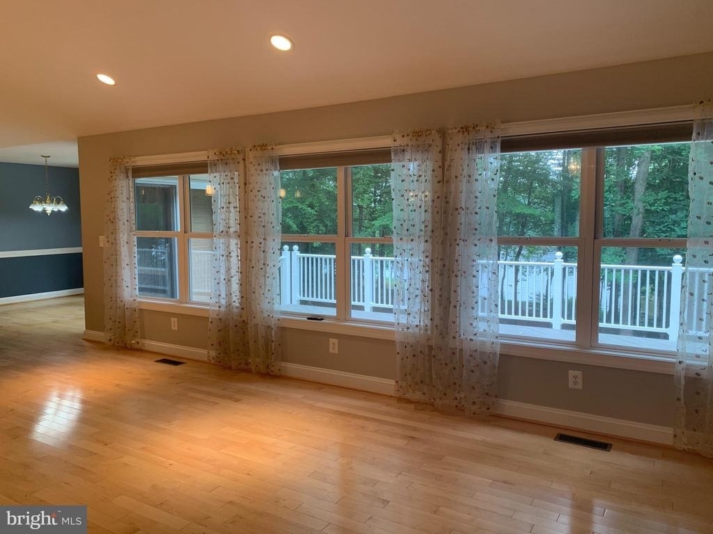 10701 Whispering Way - Photo 7