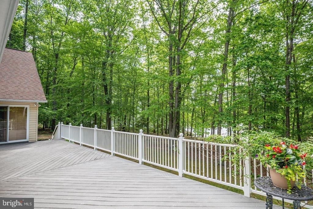 10701 Whispering Way - Photo 3