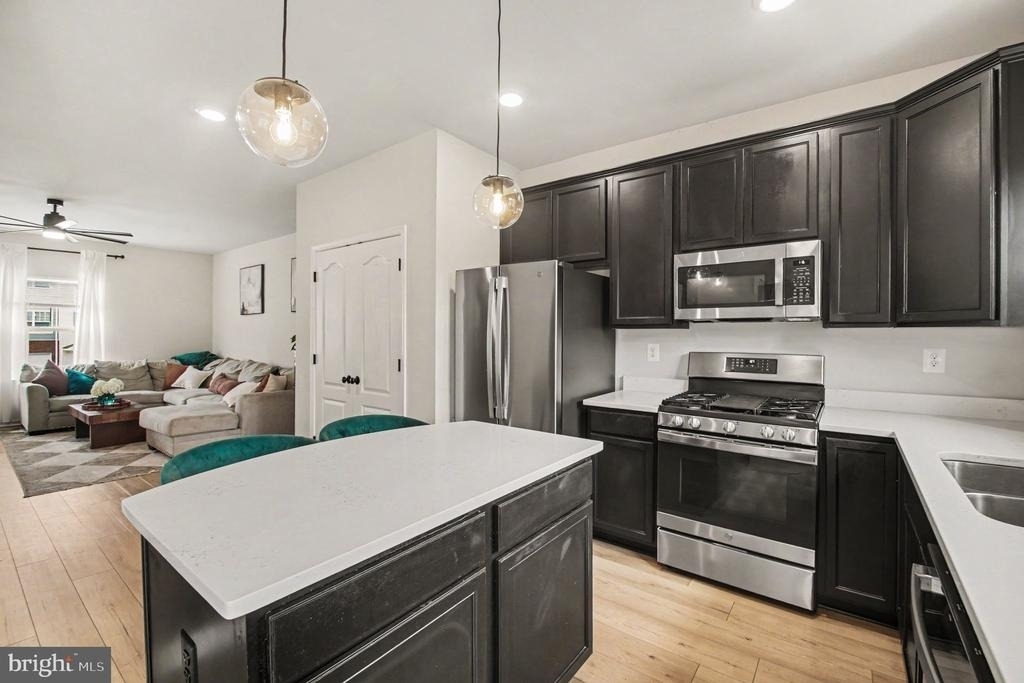 2525 Drake Lane - Photo 11