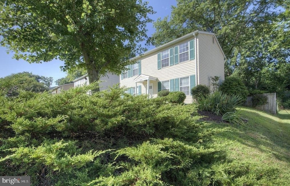 5678 Sutter Lane - Photo 2