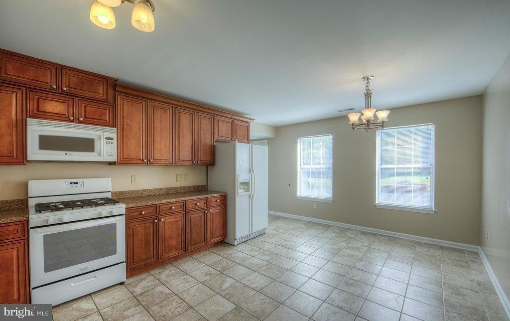 5678 Sutter Lane - Photo 5