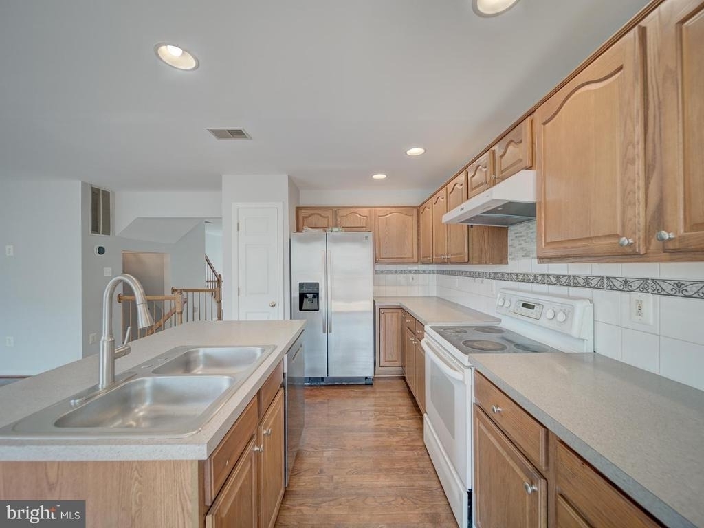 8241 Humphrey Lane - Photo 23
