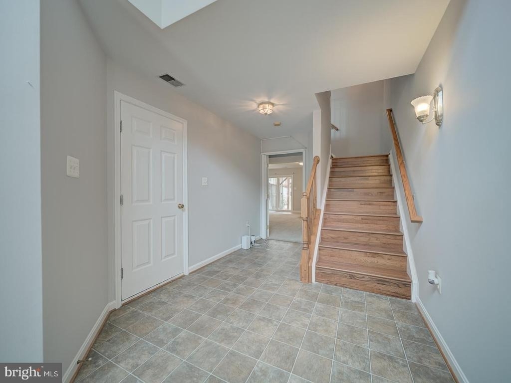 8241 Humphrey Lane - Photo 5