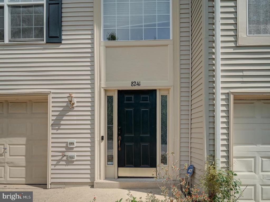 8241 Humphrey Lane - Photo 3