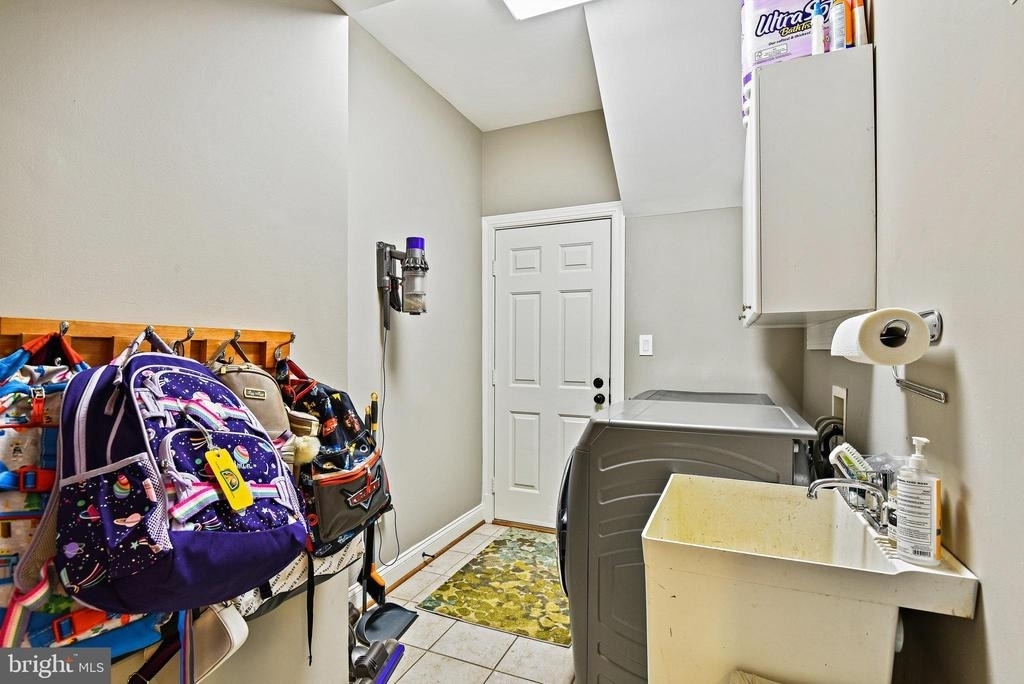 21922 Hyde Park Drive - Photo 34
