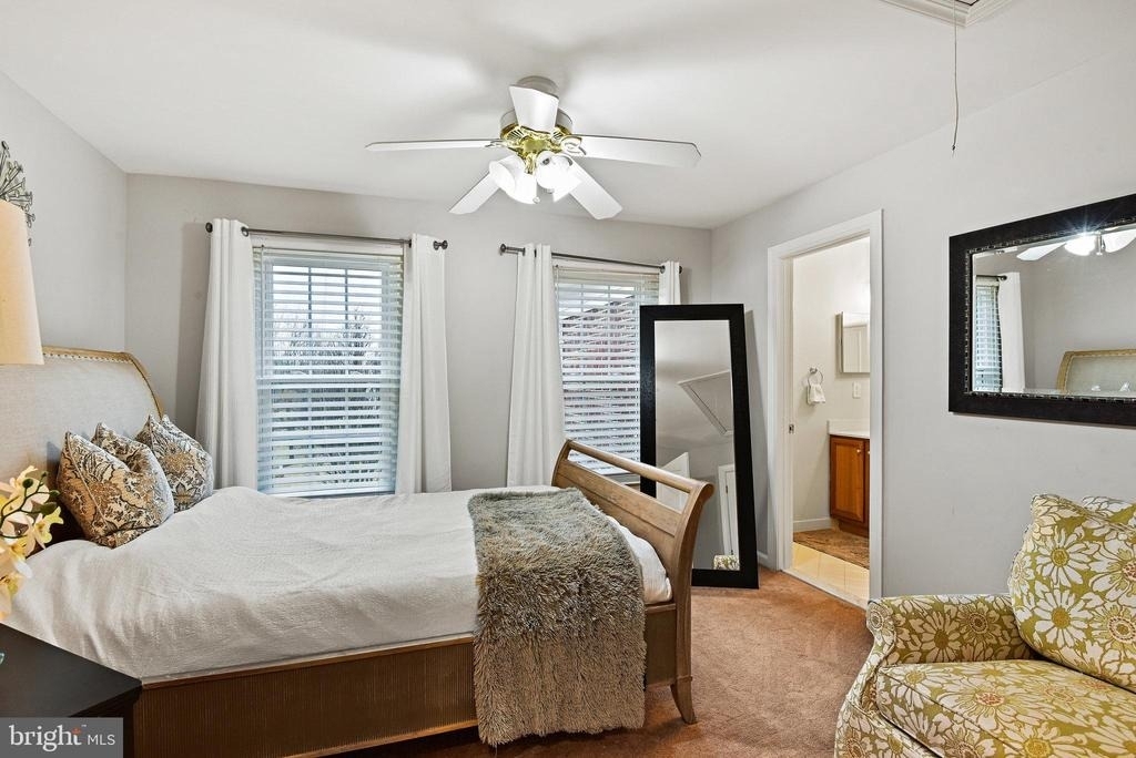 21922 Hyde Park Drive - Photo 25