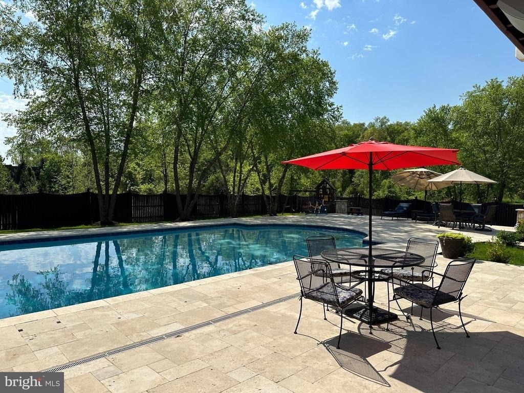 21922 Hyde Park Drive - Photo 41