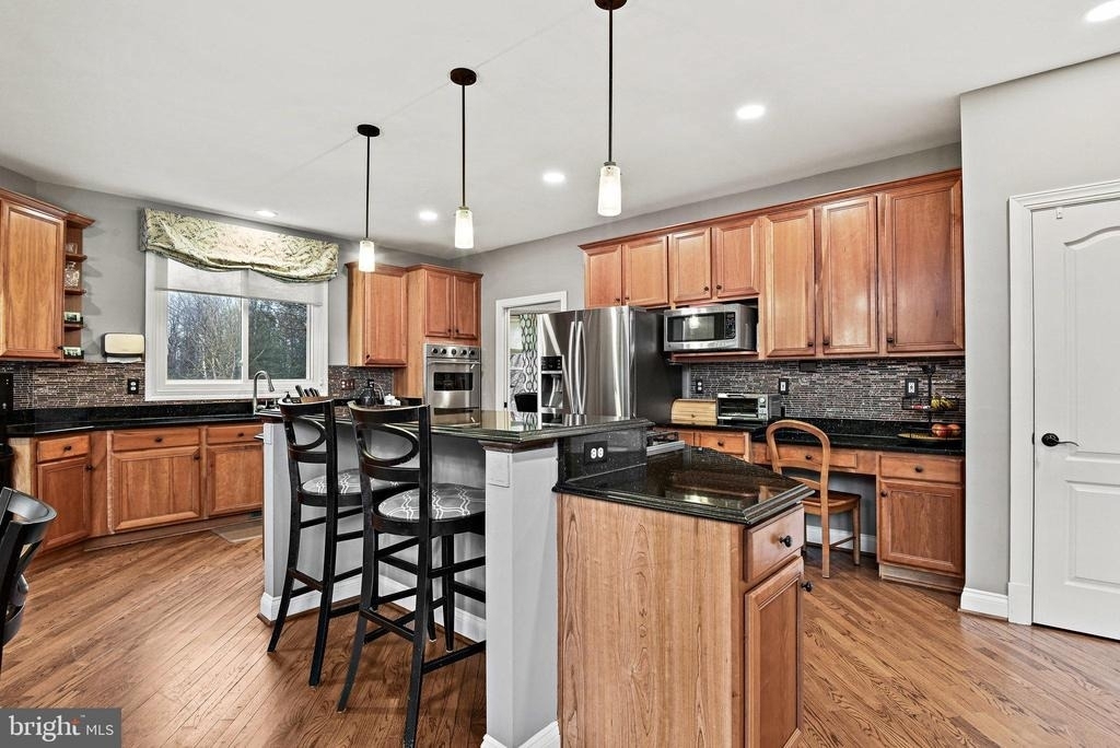 21922 Hyde Park Drive - Photo 19