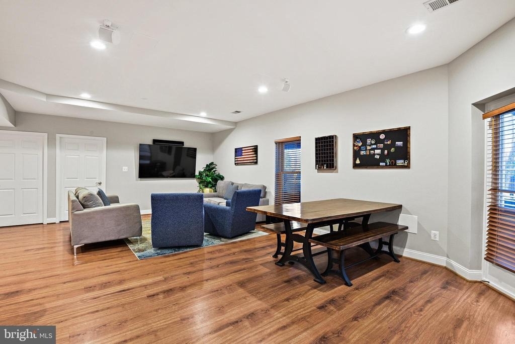 21922 Hyde Park Drive - Photo 31