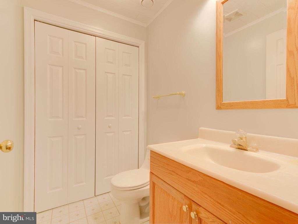 20362 Hartwell Street - Photo 28