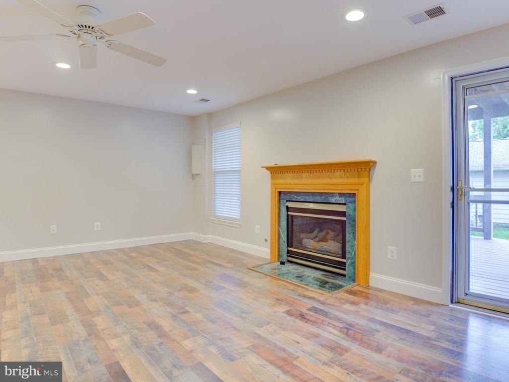 20362 Hartwell Street - Photo 30