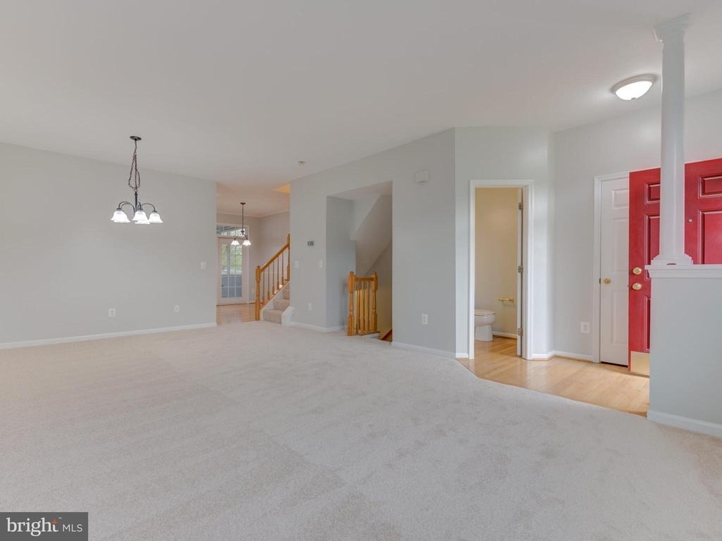 20362 Hartwell Street - Photo 2