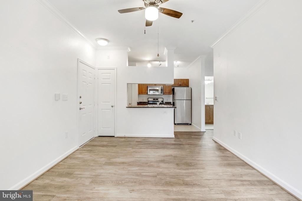 12929 Centre Park Circle - Photo 16