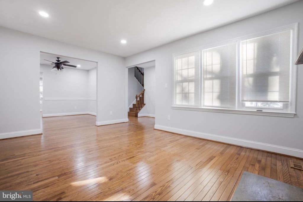 9612 9612 Hillock Court - Photo 9