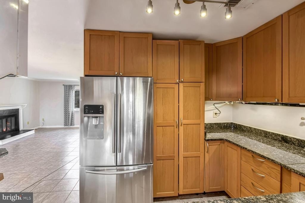 11306 Geddys Court - Photo 8