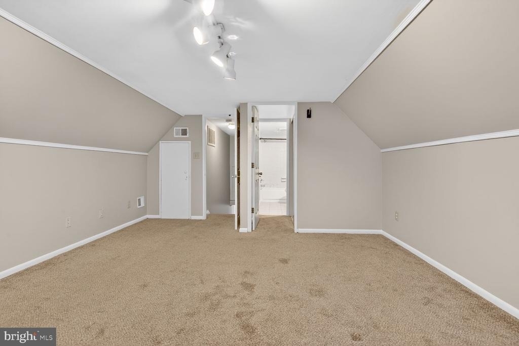 11306 Geddys Court - Photo 27