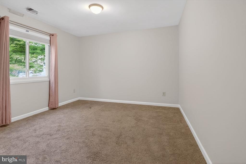 11306 Geddys Court - Photo 19