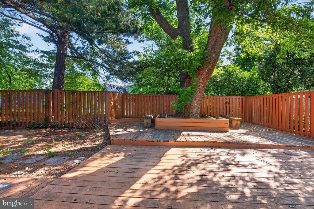 11306 Geddys Court - Photo 3