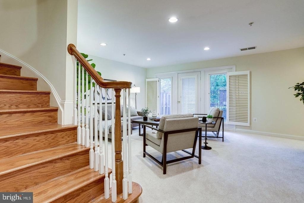 1601 Colonial Hills Drive - Photo 20