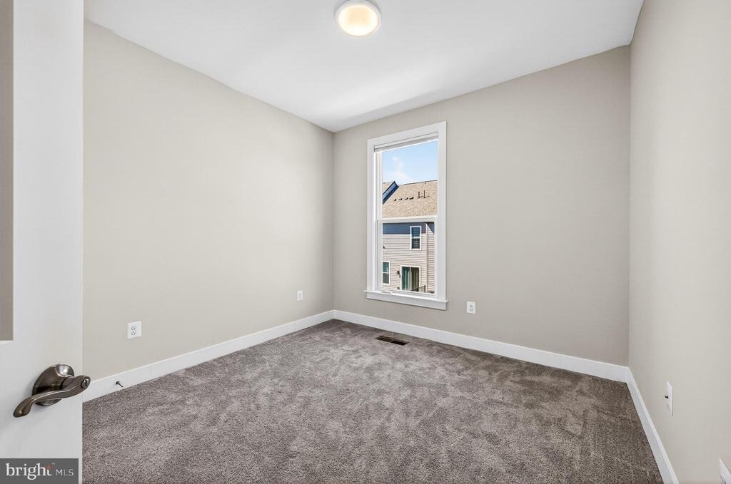 2421 Liberty Loop - Photo 19