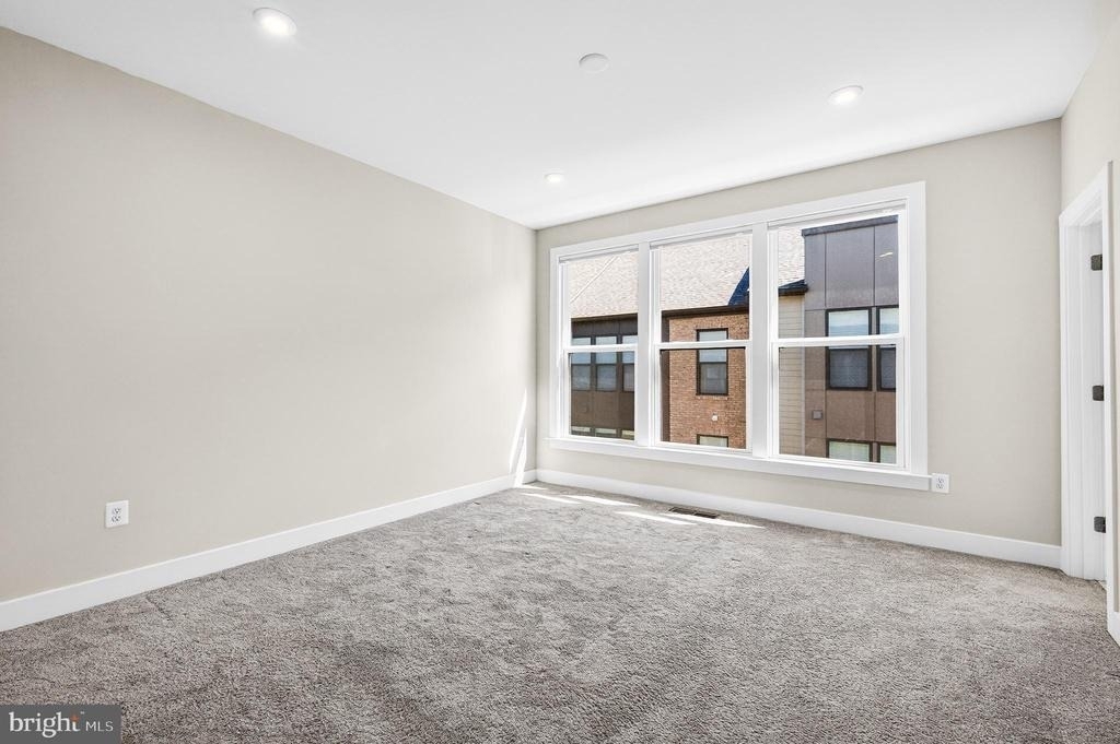 2421 Liberty Loop - Photo 25