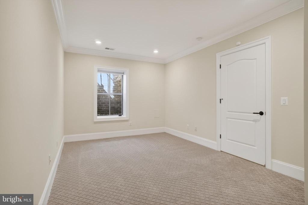 7112 Georgetown Pike - Photo 54