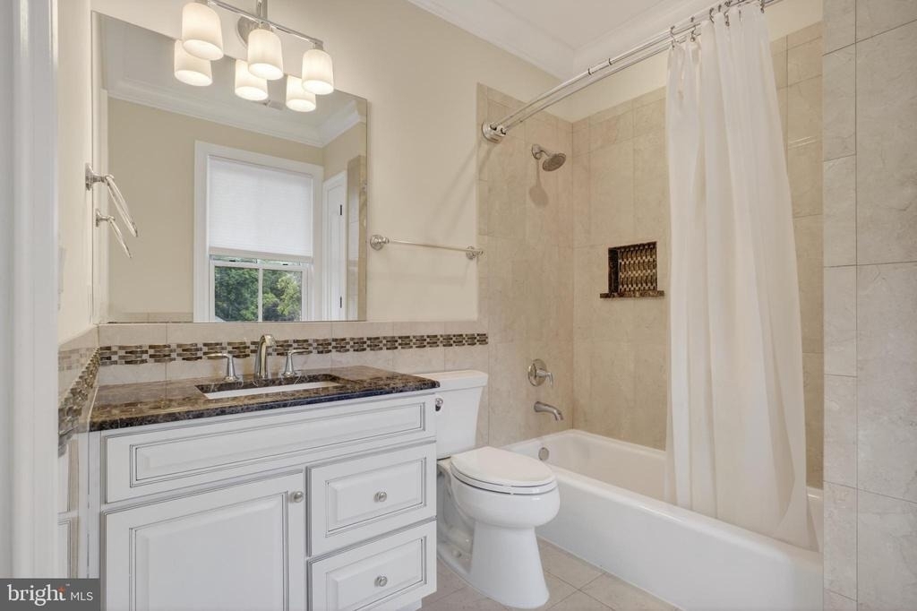 7112 Georgetown Pike - Photo 47