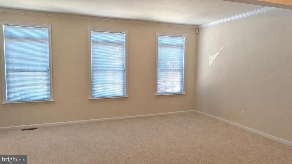9640 Potters Hill Circle - Photo 3