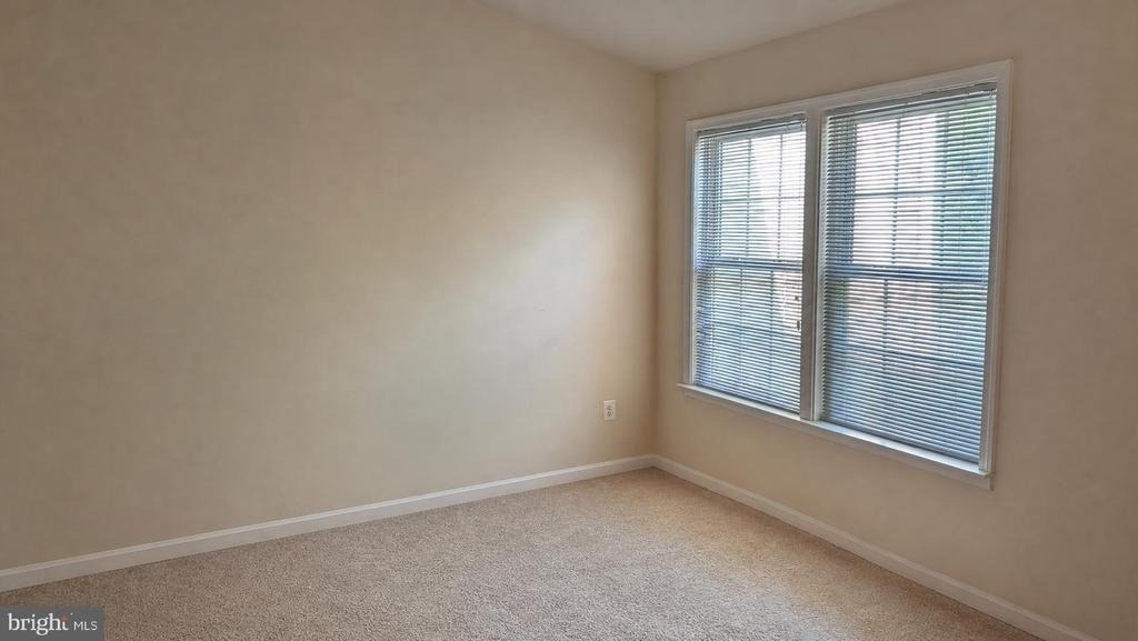 9640 Potters Hill Circle - Photo 5