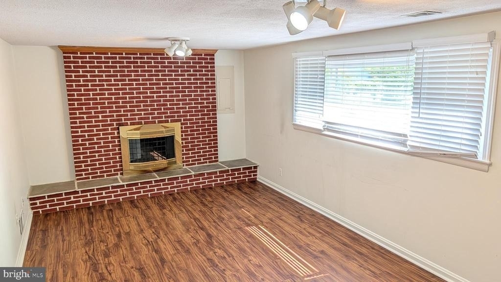 909 Cottage Street Sw - Photo 14