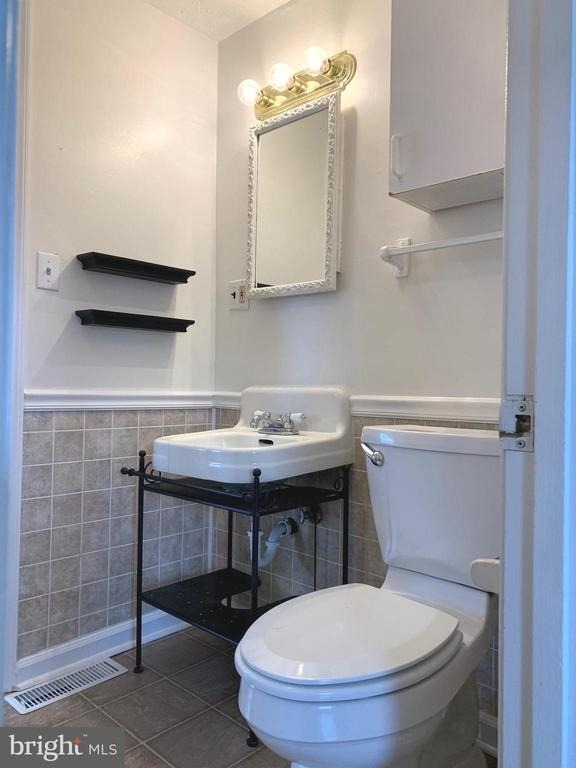 113 Hawke Street - Photo 7