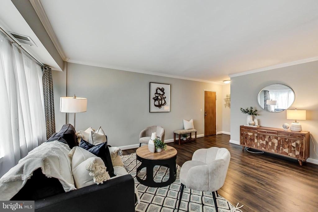 1303 N Ode Street - Photo 3