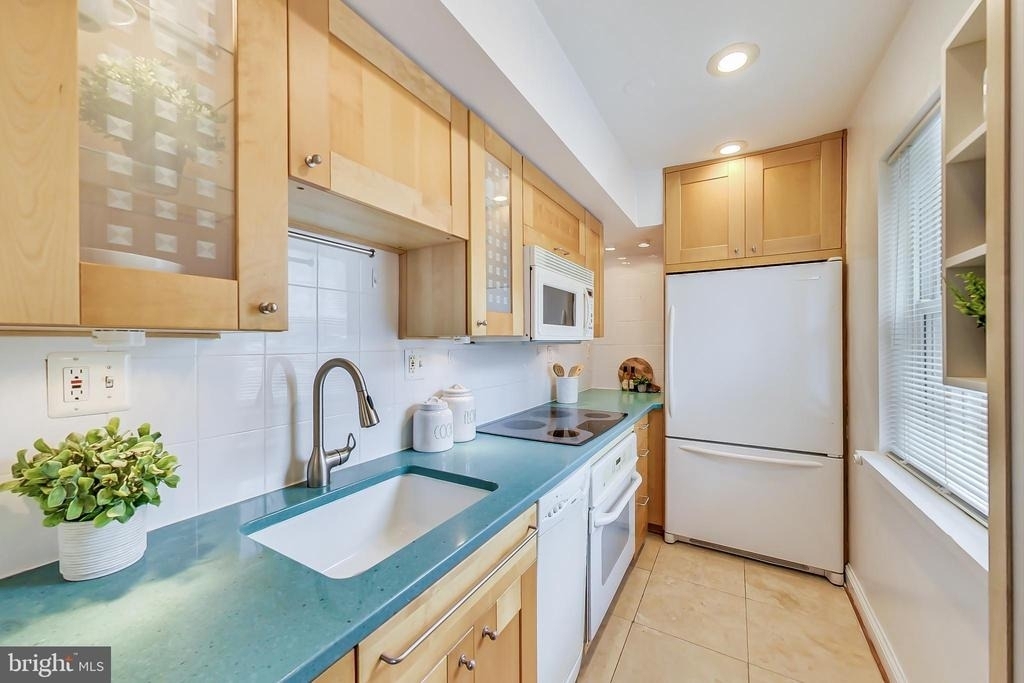 1303 N Ode Street - Photo 5