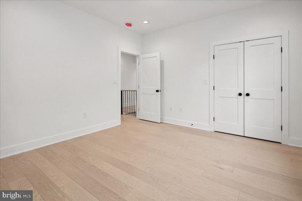5224 28th Street N - Photo 40