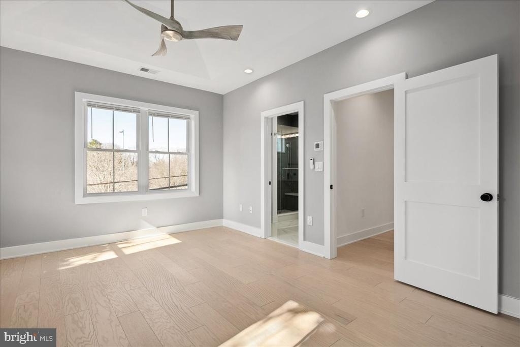 5224 28th Street N - Photo 32