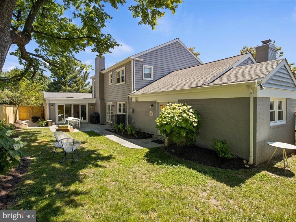 2606 N Quincy Street - Photo 50