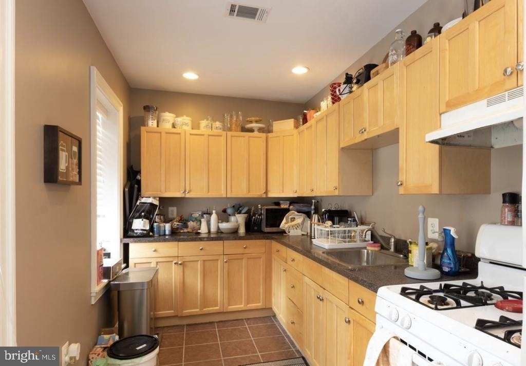 3862 Terrace Street - Photo 6